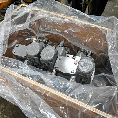 HPV118HW-23C Hitachi ZX225 ZX225-3 ปั๊มหลักสำหรับเครื่องยนต์ 4HK1 9262324 9262321