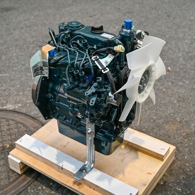 เครื่องยนต์ Kubota D782 ของแท้ รวมเครื่องยนต์ D782-ET05_CN4 เครื่องยนต์ดีเซล มอเตอร์ 9.8kw 2300 รอบ / นาที สําหรับชิ้นส่วนเครื่องขุด
