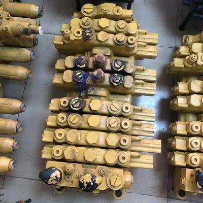 456-1837 471-5697 455-7947 ​​​​CAT305 306 307E2 วาล์วควบคุมหลักขับเคลื่อนด้วยเครื่องยนต์ C2.4 ชิ้นส่วนรถขุดไฮดรอลิกขนาดเล็ก