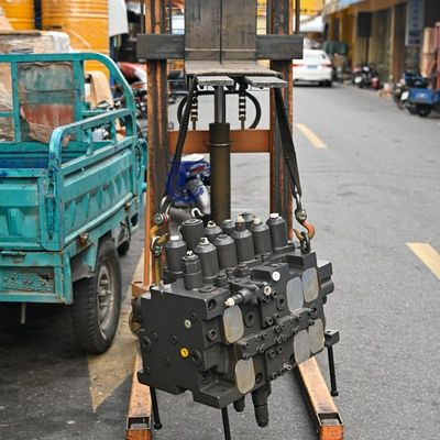 KMX32 14670038 VOE14670038 สําหรับ Volvo EC380D ส่วนซ่อมแซมวาล์วควบคุมไฮดรอลิกของเครื่องขุด