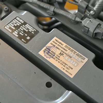 เครื่องยนต์ ISUZU 4JJ1 ของแท้ใหม่ เครื่องยนต์ดีเซล สําหรับชิ้นส่วน Hitachi SANY Sumitomo Excavator