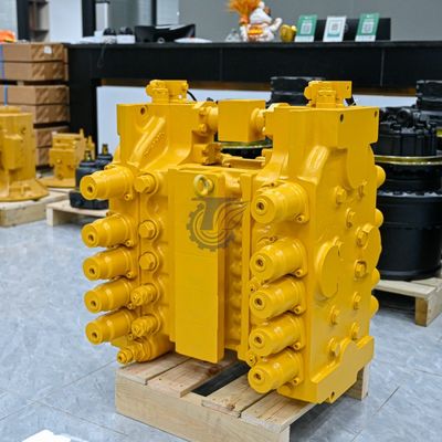 709-1A-11100 7091A11100 709-1A-11200 7091A11200 สำหรับ KOMATSU PC2000-8 Excavators ชิ้นส่วนวาล์วควบคุมหลักไฮดรอลิกหลังการขายต้นฉบับ