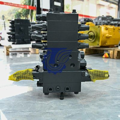 723-1A-15505 7231A15508 723-1A-15506 723-1A-15507 สำหรับ Komatsu WB93R-5 Backhoe Loaders ชิ้นส่วน Hydraulic Main Valve หลังการขายต้นฉบับต้นฉบับ