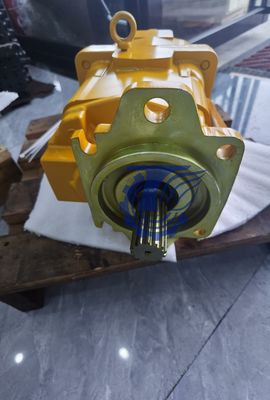 7081G00110 7081H00050 7055131210 ปั๊มเกียร์ไฮดรอลิกปั๊มหลัก Assy Bomba สำหรับ Komatsu PC4000-6 PC4000 Excavator ชิ้นส่วนหลังการขายต้นฉบับ